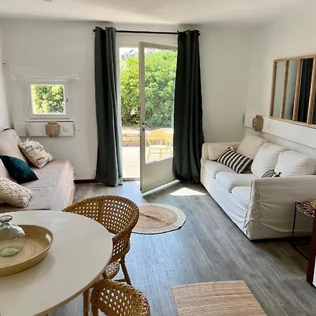 Cosy A 200 M De La Plage Avec Parking Apartment Arzon